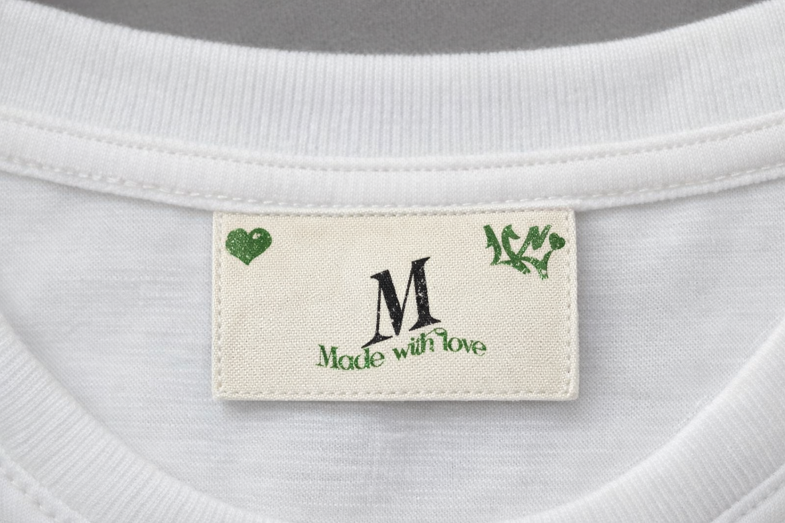 MADE WITH LOVE T-SHIRT❤︎